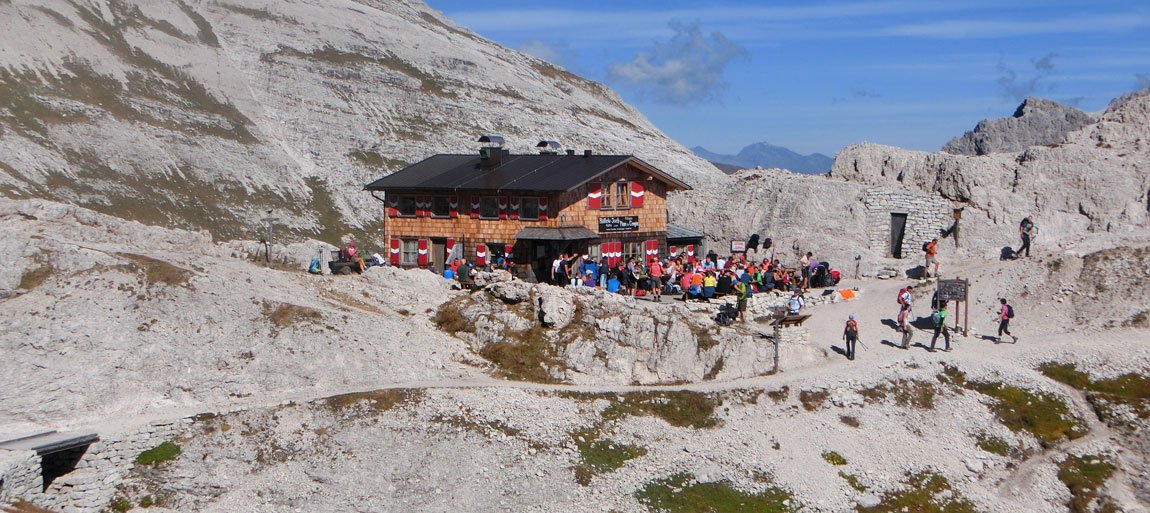 Weit bekannter Naturpark „Drei Zinnen“